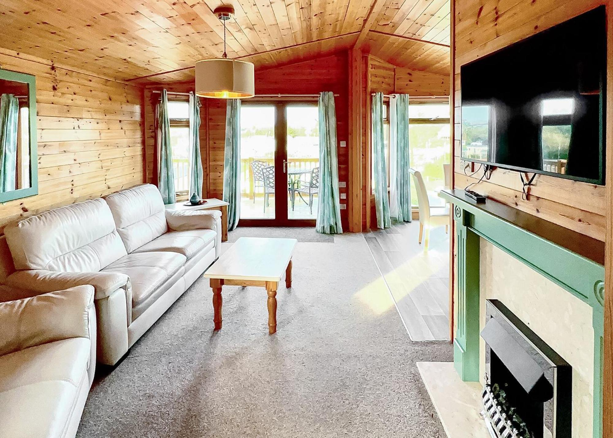 Calloose Holiday Park Хейл Экстерьер фото