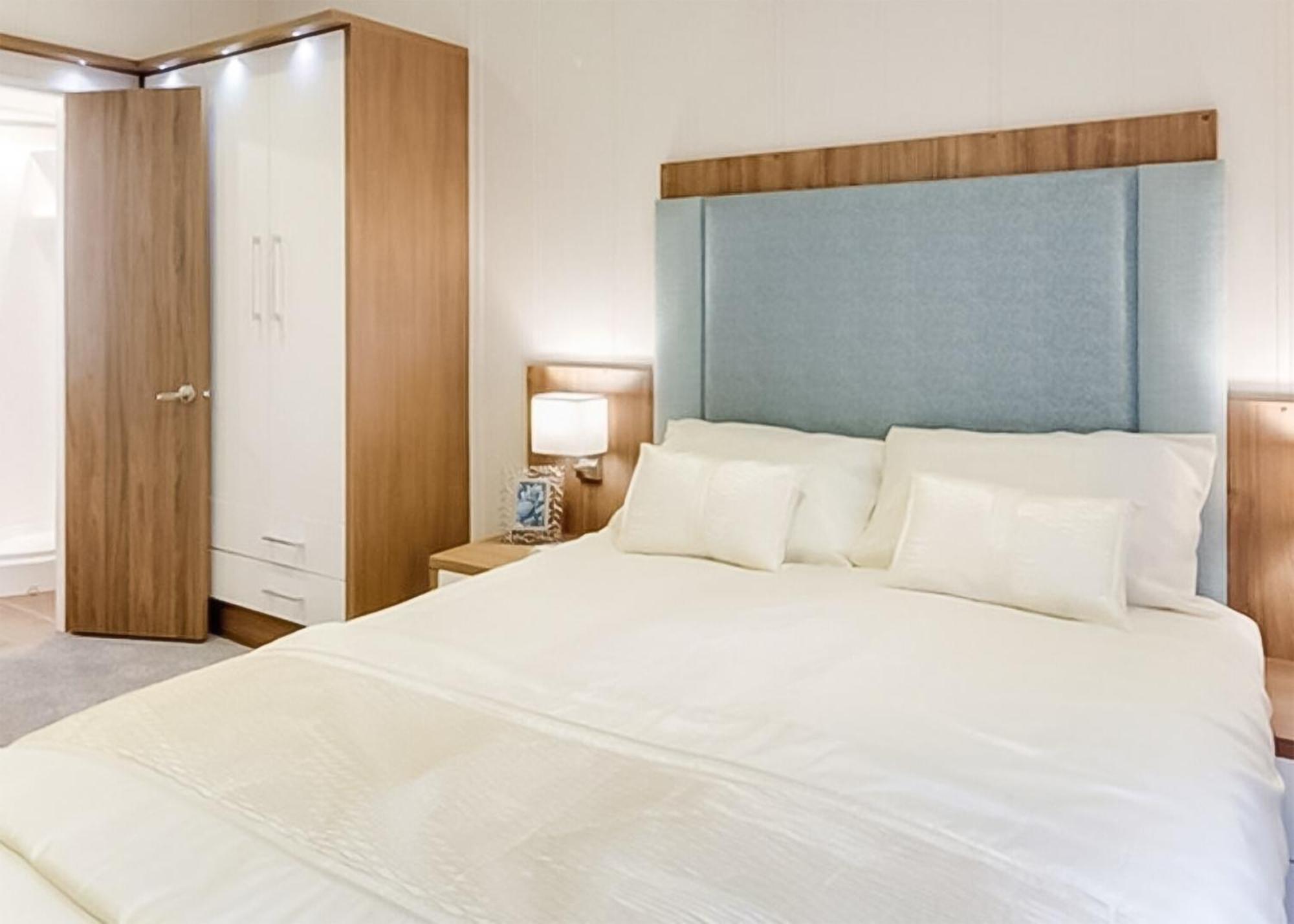 Calloose Holiday Park Хейл Экстерьер фото